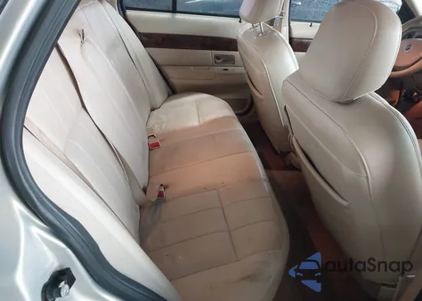 2008 Mercury Grand Marquis Ls from USA, damaged, VIN 2MEFM75V48X611205